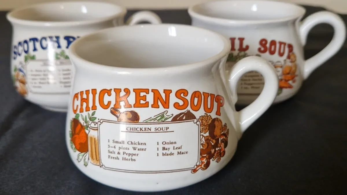Vintage 1970s Soup Recipe Mugs (Complete Set of 5) photo 3