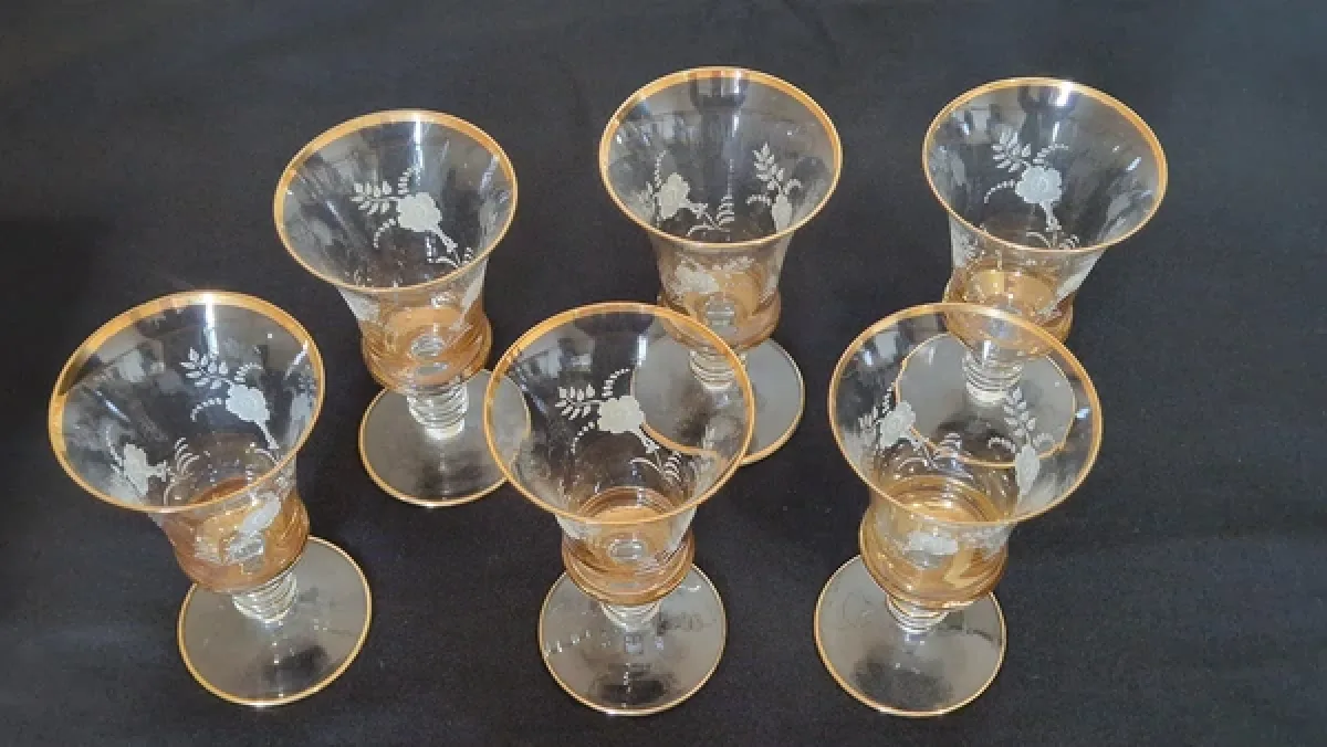 Set of 6 Vintage Gold Rim Rose Sherry Glasses photo 2